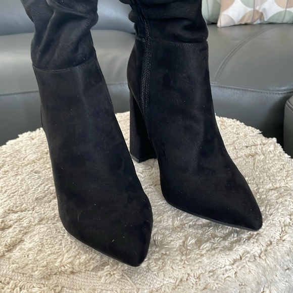 Brand new Suede Booties. - Picture 3 of 17